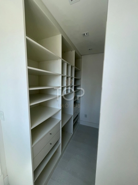 Duplex - Balneário Camboriú: 34ª foto da galeria de imagens do imóvel