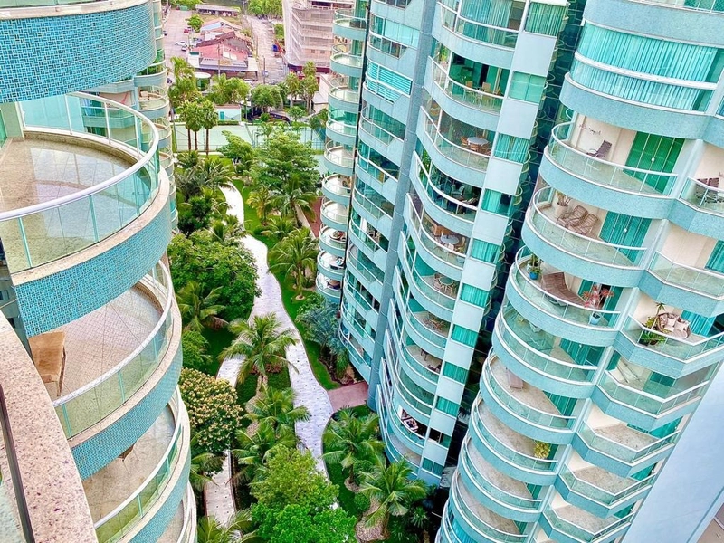 RESORT FRENTE MAR EM MEIA PRAIA: 26ª foto da galeria de imagens do imóvel