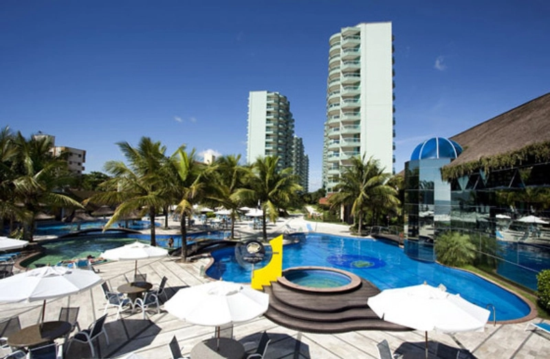 RESORT FRENTE MAR EM MEIA PRAIA: 31ª foto da galeria de imagens do imóvel
