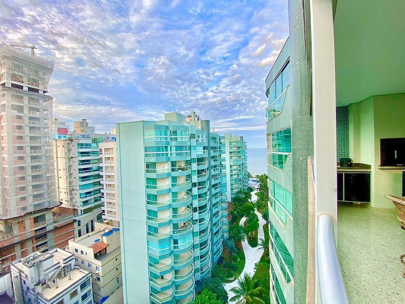 RESORT FRENTE MAR EM MEIA PRAIA: 19ª foto da galeria de imagens do imóvel