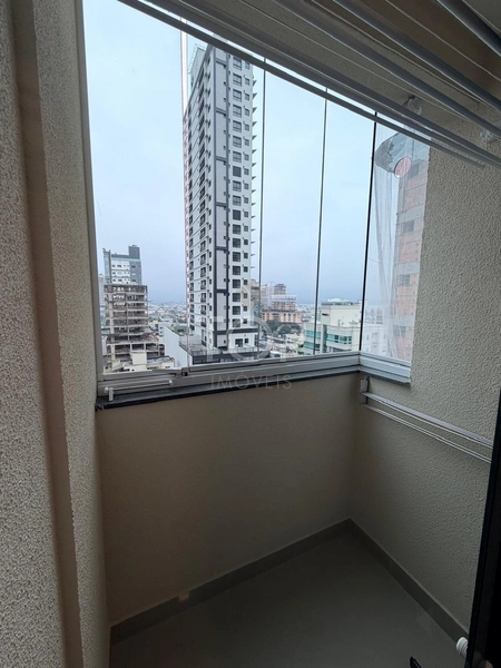 MOBILIADO EM MEIA PRAIA: 8ª foto da galeria de imagens do imóvel