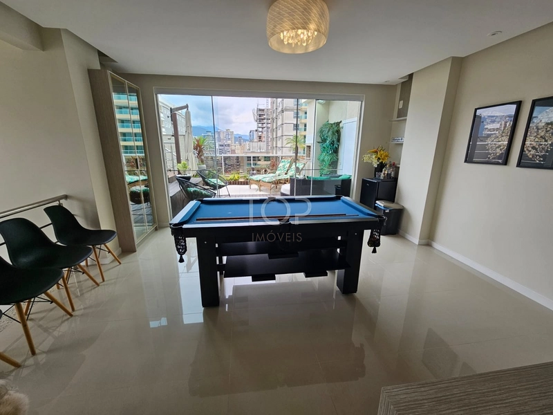 COBERTURA DUPLEX COM PISCINA ITAPEMA MEIA PRAIA: 12ª foto da galeria de imagens do imóvel