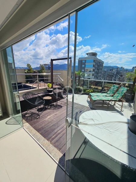 COBERTURA DUPLEX COM PISCINA ITAPEMA MEIA PRAIA: 20ª foto da galeria de imagens do imóvel