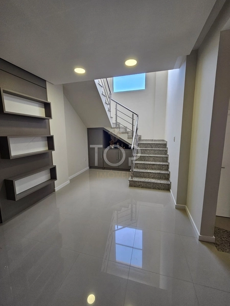 COBERTURA DUPLEX COM PISCINA ITAPEMA MEIA PRAIA: 3ª foto da galeria de imagens do imóvel