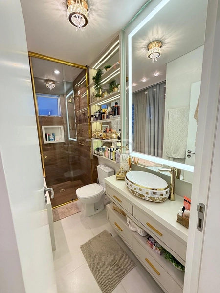 Apartamento mobiliado em Meia Praia: 14ª foto da galeria de imagens do imóvel