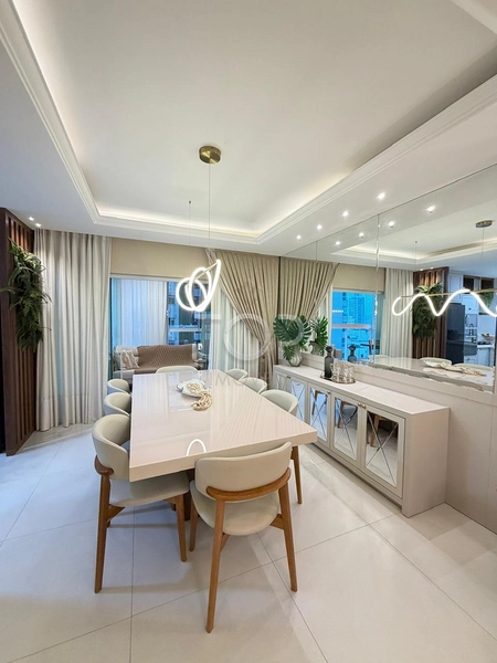 Apartamento mobiliado em Meia Praia: 2ª foto da galeria de imagens do imóvel