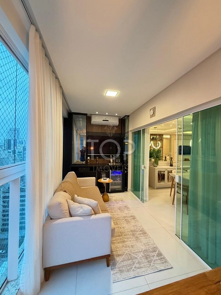 Apartamento mobiliado em Meia Praia: 6ª foto da galeria de imagens do imóvel