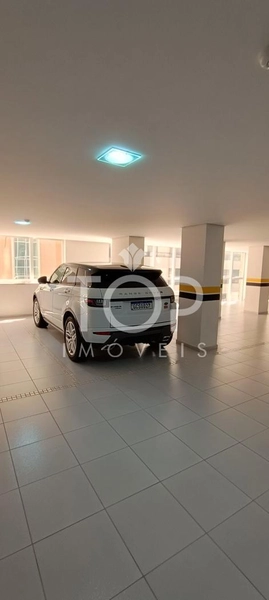 APARTAMENTO BEM MOBILIADO, CORAÇÃO DE MEIA PRAIA!: 5ª foto da galeria de imagens do imóvel