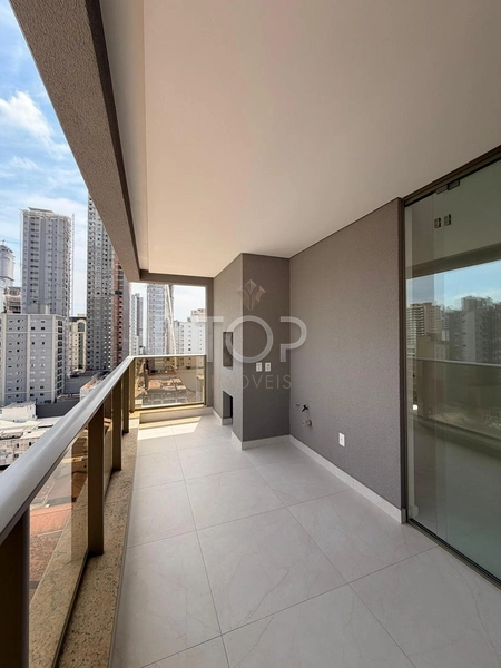 APARTAMENTO PRONTO PARA MORAR NOVO EM MEIA PRAIA: 3ª foto da galeria de imagens do imóvel