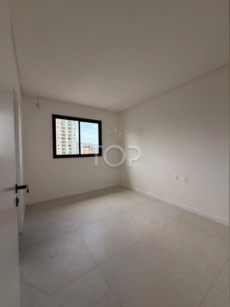 APARTAMENTO PRONTO PARA MORAR NOVO EM MEIA PRAIA: 14ª foto da galeria de imagens do imóvel