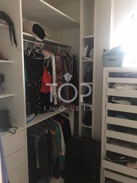 CASA ALTO PADRÃO - FINAMENTE MOBILIADA em Itapema: 1ª foto da galeria de imagens do imóvel