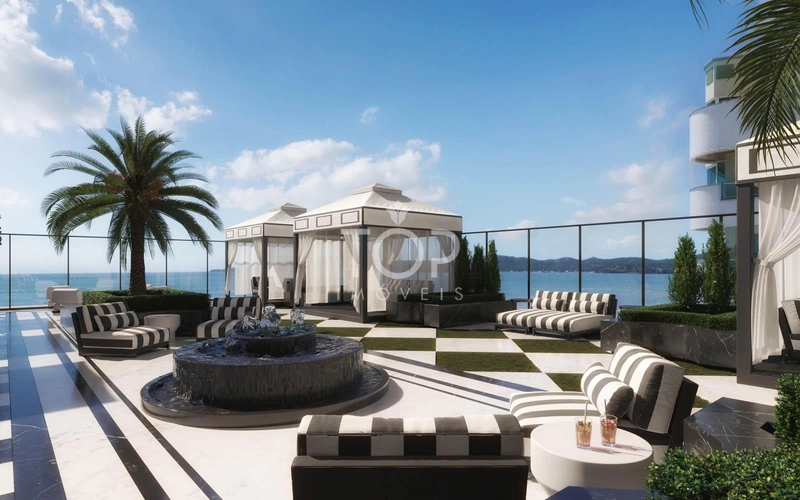 APARTAMENTO LUXUOSO EM MEIA PRAIA: 9ª foto da galeria de imagens do imóvel