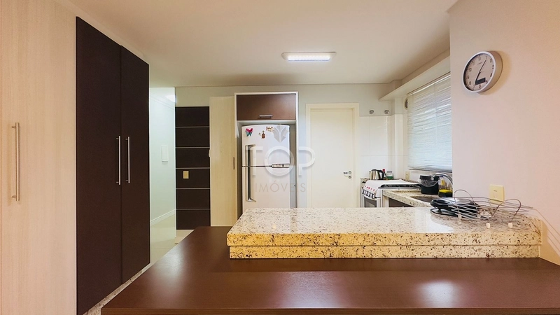 APARTAMENTO QUADRA MAR ITAPEMA MEIA PRAIA: 7ª foto da galeria de imagens do imóvel