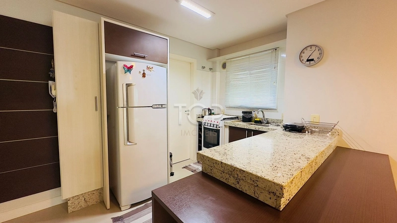 APARTAMENTO QUADRA MAR ITAPEMA MEIA PRAIA: 13ª foto da galeria de imagens do imóvel