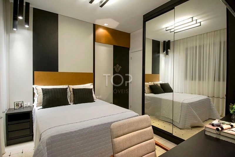 Apartamento quadra mar mobiliado em Meia Praia: 7ª foto da galeria de imagens do imóvel