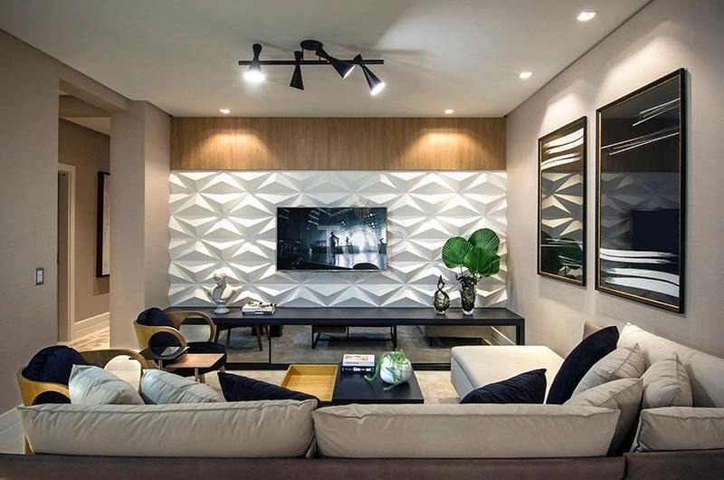 Apartamento quadra mar mobiliado em Meia Praia: 2ª foto da galeria de imagens do imóvel