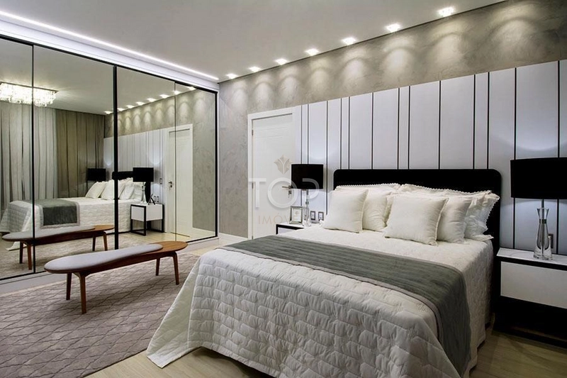 Apartamento quadra mar mobiliado em Meia Praia: 6ª foto da galeria de imagens do imóvel