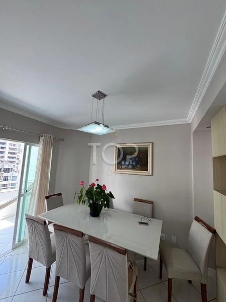 Apartamento à venda em Meia Praia.: 2ª foto da galeria de imagens do imóvel