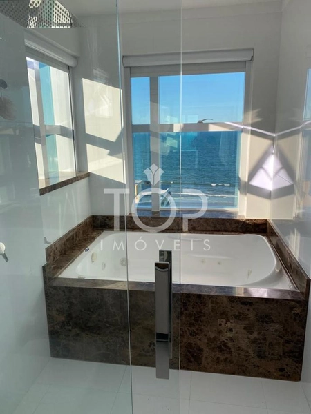 APARTAMENTO PRONTO MOBILIADO FRENTE AVENIDA MEIA PRAIA: 13ª foto da galeria de imagens do imóvel