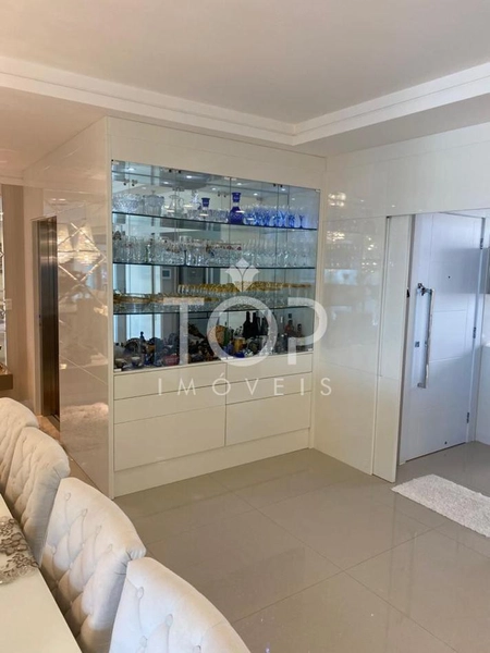 APARTAMENTO PRONTO MOBILIADO FRENTE AVENIDA MEIA PRAIA: 7ª foto da galeria de imagens do imóvel