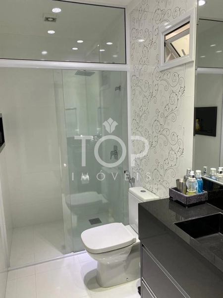 APARTAMENTO PRONTO MOBILIADO FRENTE AVENIDA MEIA PRAIA: 14ª foto da galeria de imagens do imóvel