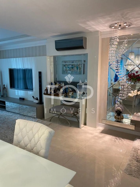 APARTAMENTO PRONTO MOBILIADO FRENTE AVENIDA MEIA PRAIA: 1ª foto da galeria de imagens do imóvel