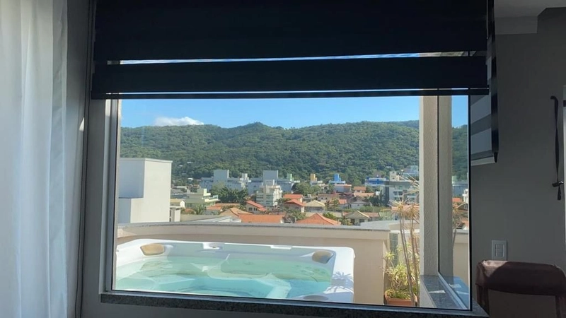 COBERTURA DUPLEX EM BOMBINHAS: 7ª foto da galeria de imagens do imóvel