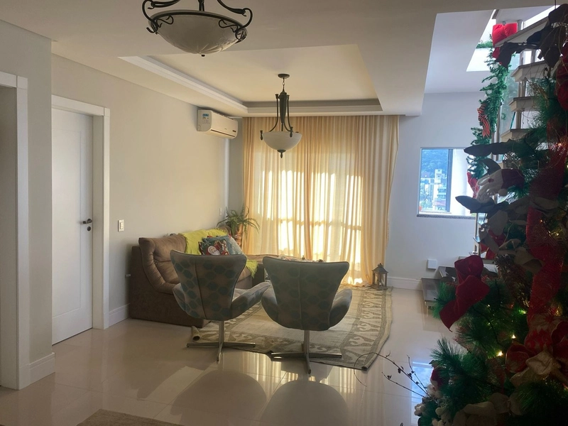 COBERTURA DUPLEX EM BOMBINHAS: 10ª foto da galeria de imagens do imóvel