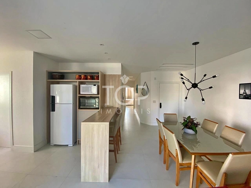 APARTAMENTO COM ÓTIMA LOCALIZAÇÃO EM MEIA PRAIA.: 20ª foto da galeria de imagens do imóvel