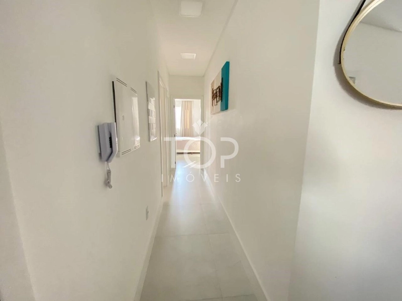 APARTAMENTO COM ÓTIMA LOCALIZAÇÃO EM MEIA PRAIA.: 11ª foto da galeria de imagens do imóvel