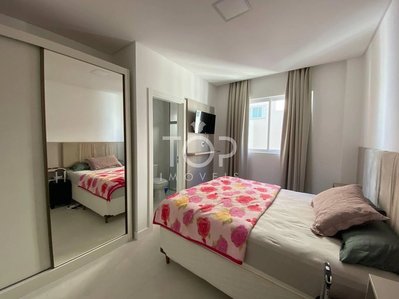 APARTAMENTO COM ÓTIMA LOCALIZAÇÃO EM MEIA PRAIA.: 15ª foto da galeria de imagens do imóvel