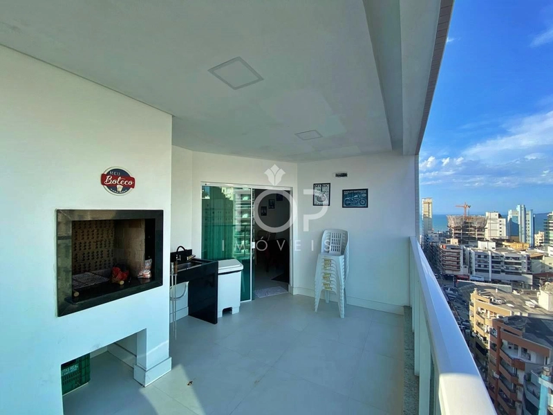 APARTAMENTO COM ÓTIMA LOCALIZAÇÃO EM MEIA PRAIA.: 5ª foto da galeria de imagens do imóvel