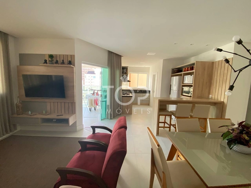 APARTAMENTO COM ÓTIMA LOCALIZAÇÃO EM MEIA PRAIA.: 13ª foto da galeria de imagens do imóvel