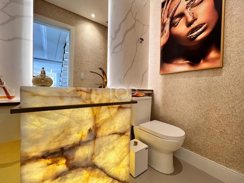 APARTAMENTO DUPLEX QUADRA MAR ITAPEMA MEIA PRAIA: 4ª foto da galeria de imagens do imóvel