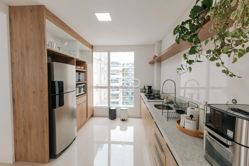 APARTAMENTO 3 SUITES MOBILIADO QUADRA MAR: 3ª foto da galeria de imagens do imóvel