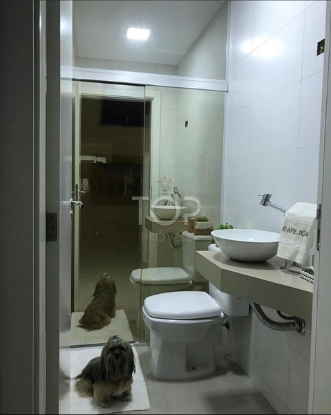MOBILIADO EM ITAPEMA: 9ª foto da galeria de imagens do imóvel
