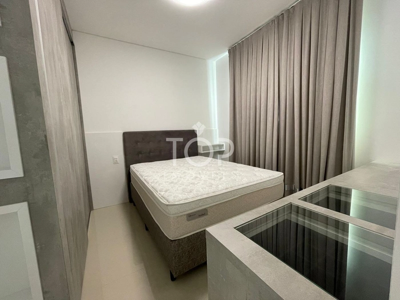 APARTAMENTO 3 SUITES EM MEIA PRAIA MOBILIADO: 10ª foto da galeria de imagens do imóvel
