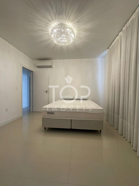 APARTAMENTO 3 SUITES EM MEIA PRAIA MOBILIADO: 11ª foto da galeria de imagens do imóvel