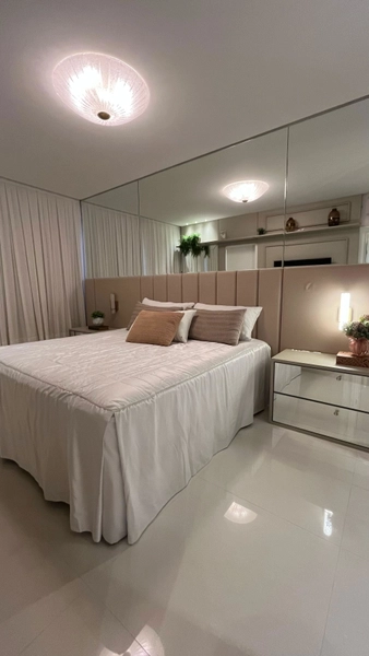 APARTAMENTO MOBILIADO EM MEIA PRAIA: 1ª foto da galeria de imagens do imóvel