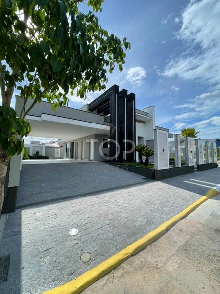 Casa Alto Padrão em Tijucas: 16ª foto da galeria de imagens do imóvel
