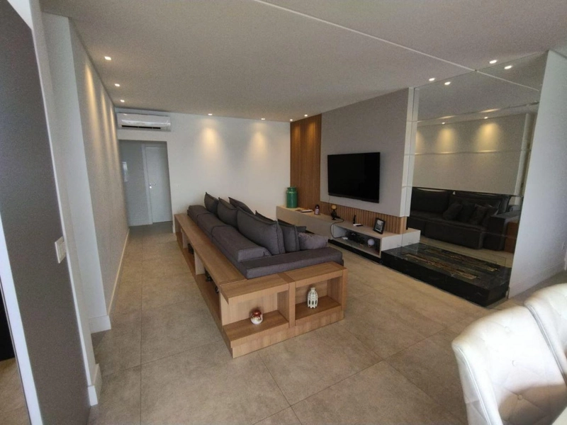 LINDO APARTAMENTO MOBILIADO EM ITAPEMA: 11ª foto da galeria de imagens do imóvel