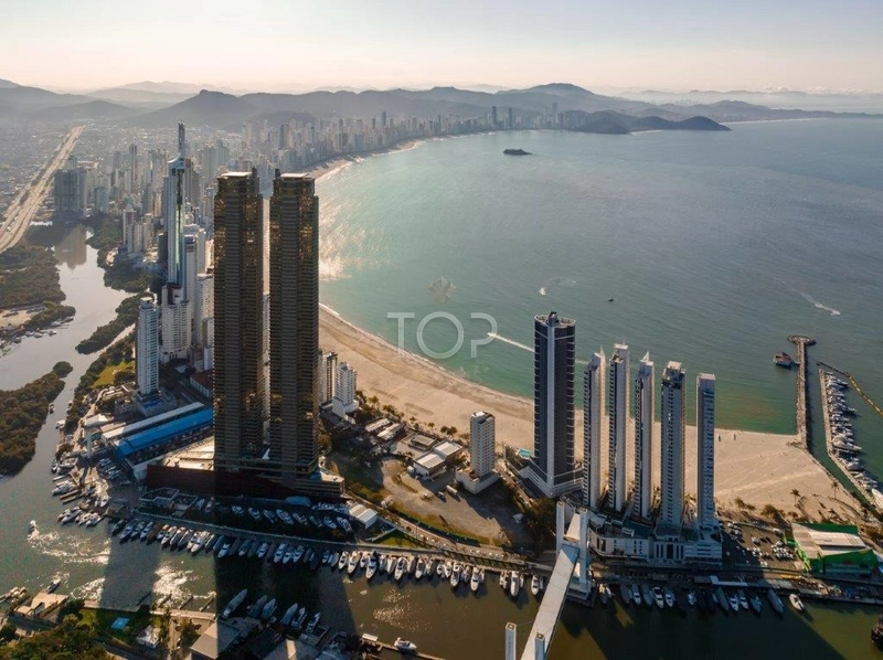 YACHTHOUSE BY PININFARINA: 5ª foto da galeria de imagens do imóvel