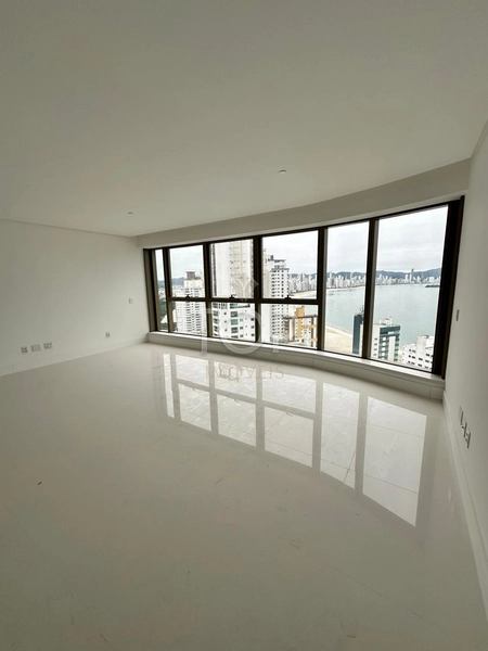 YACHTHOUSE BY PININFARINA: 1ª foto da galeria de imagens do imóvel