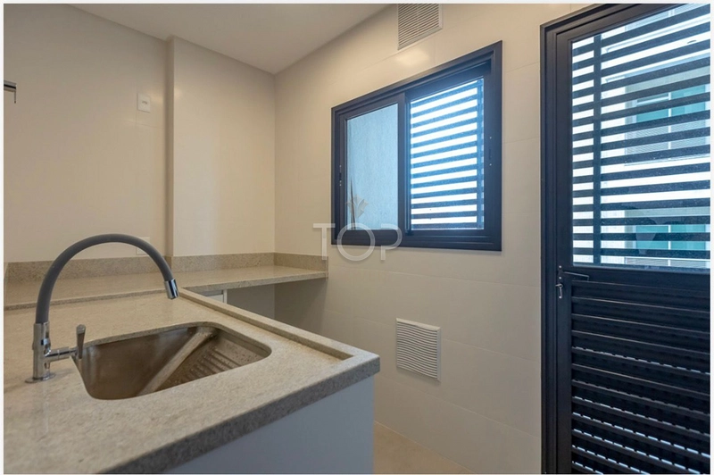 APARTAMENTO 4 SUITES NOVO EM ITAPEMA MEIA PRAIA : 9ª foto da galeria de imagens do imóvel