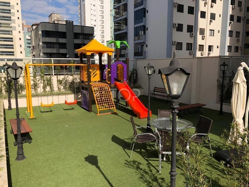 MOBILIADO EM MEIA PRAIA: 14ª foto da galeria de imagens do imóvel