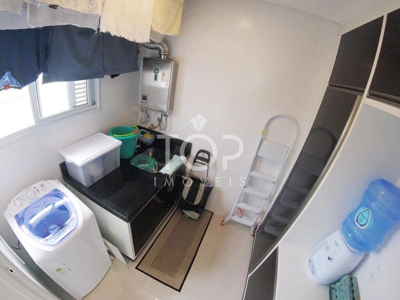 MOBILIADO EM MEIA PRAIA: 31ª foto da galeria de imagens do imóvel