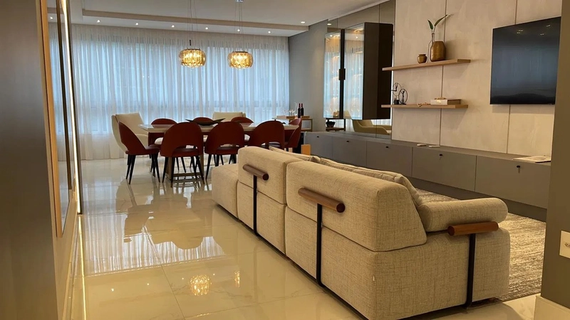 SHOWROOM EM MEIA PRAIA: 4ª foto da galeria de imagens do imóvel