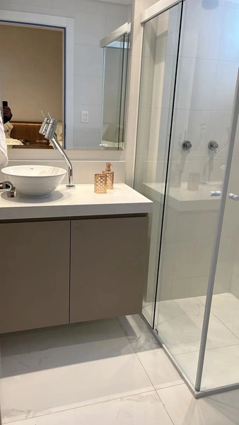 SHOWROOM EM MEIA PRAIA: 25ª foto da galeria de imagens do imóvel