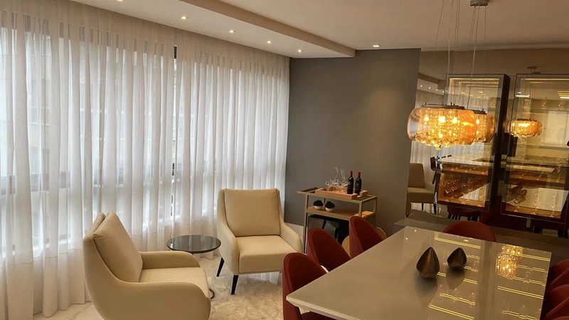 SHOWROOM EM MEIA PRAIA: 2ª foto da galeria de imagens do imóvel