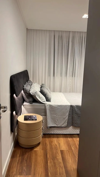 SHOWROOM EM MEIA PRAIA: 20ª foto da galeria de imagens do imóvel